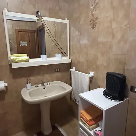 לינה וארוחת בוקר Relax *